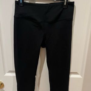Zobha Cropped Capri Legging L